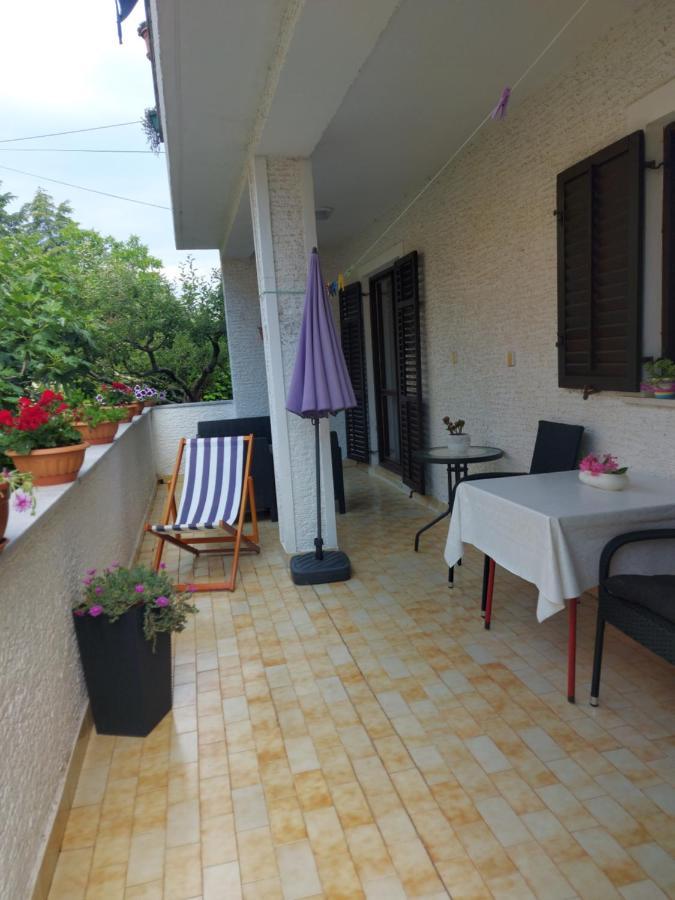 Apartmani Hrastic Porec Exterior photo